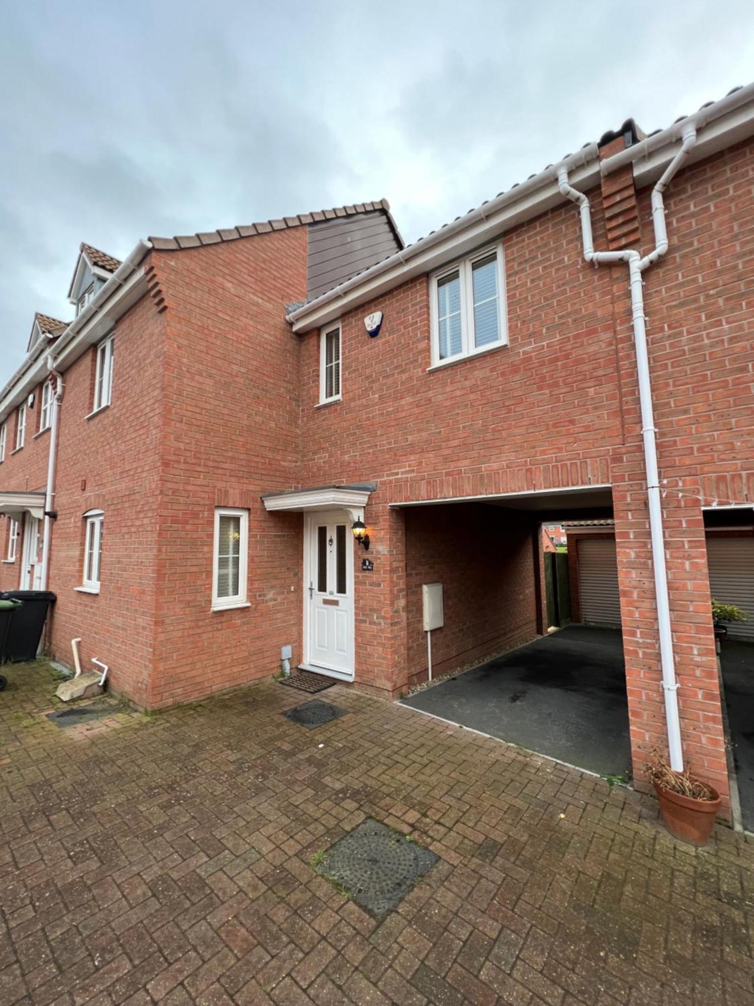 Holiday home The Belfry 3 Bedrooms 2 Bathrooms Contractors & Family Higham Ferrers